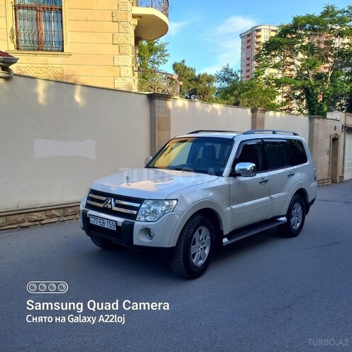Mitsubishi Pajero 2007, 305,000 km - 3.0 l - Bakı