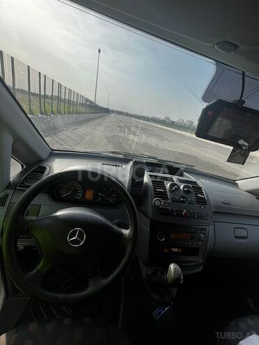 Mercedes Vito 111 2010, 252,000 km - 2.2 l - Bakı