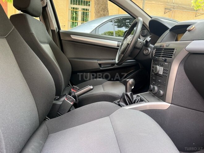 Opel Astra 2006, 177,870 km - 1.3 л - Gəncə