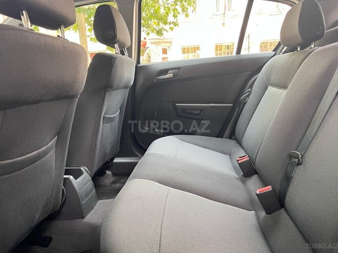 Opel Astra 2006, 177,870 km - 1.3 л - Gəncə