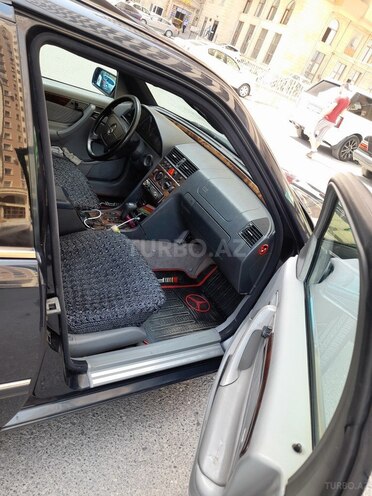 Mercedes C 240 2000, 395,000 km - 2.4 l - Bakı
