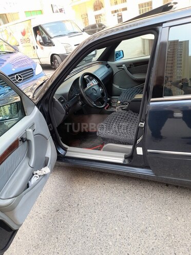 Mercedes C 240 2000, 395,000 km - 2.4 l - Bakı