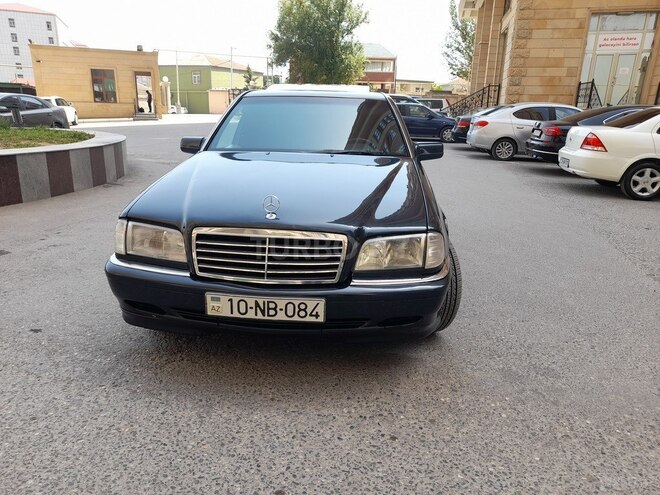 Mercedes C 240 2000, 395,000 km - 2.4 l - Bakı