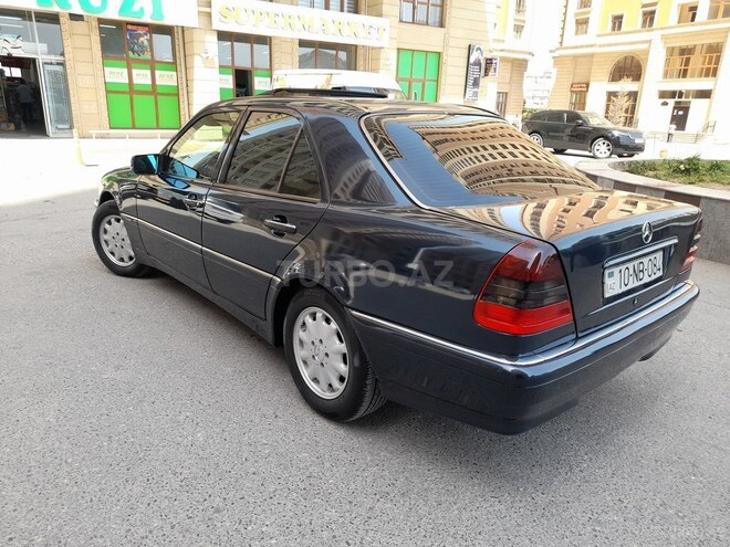 Mercedes C 240 2000, 395,000 km - 2.4 l - Bakı