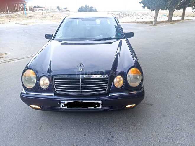 Mercedes E 240 1998, 33,000 km - 2.4 l - Bakı