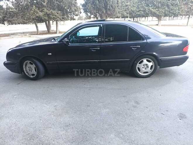 Mercedes E 240 1998, 33,000 km - 2.4 l - Bakı