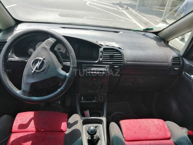 Opel Zafira 2000, 600,400 km - 2.0 л - Bakı