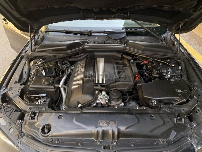 BMW 525 2005, 370,000 km - 2.5 л - Bakı