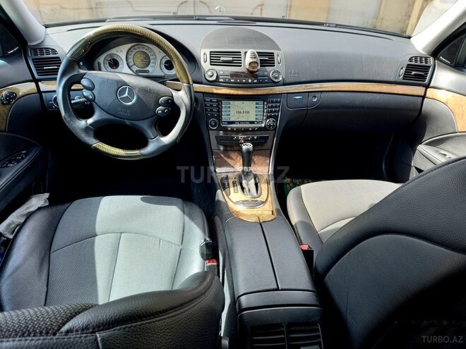 Mercedes E 220 2007, 258,000 km - 2.2 l - Bakı