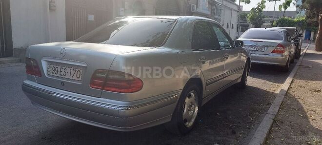 Mercedes E 220 1999, 511,000 km - 2.2 l - Bakı