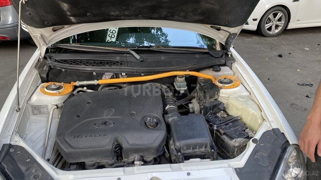 LADA (VAZ) Priora 2015, 108,000 km - 1.6 l - Bakı