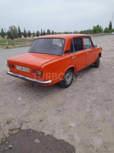 LADA (VAZ) 21011 1985, 40,000 km - 1.5 l - Salyan