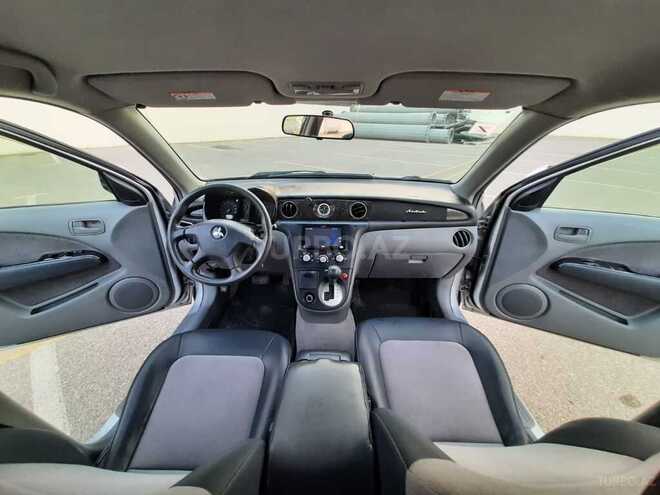 Mitsubishi Airtrek 2002, 204,657 km - 2.0 l - Sumqayıt