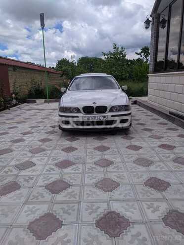 BMW 535 1998, 276,000 km - 3.5 l - İsmayıllı
