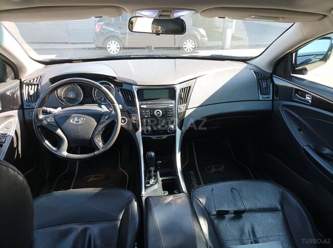 Hyundai Sonata 2012, 224,000 km - 2.4 l - Quba