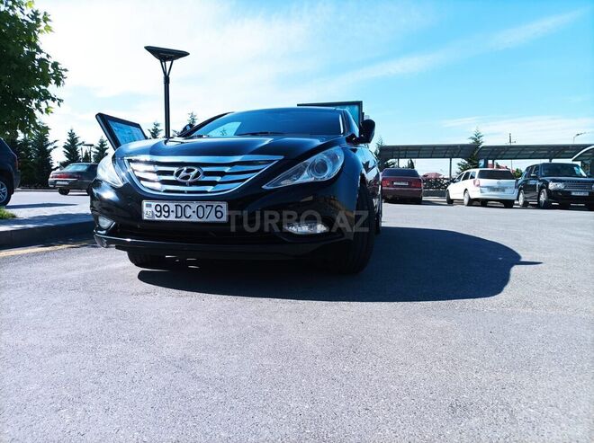 Hyundai Sonata 2012, 224,000 km - 2.4 l - Quba