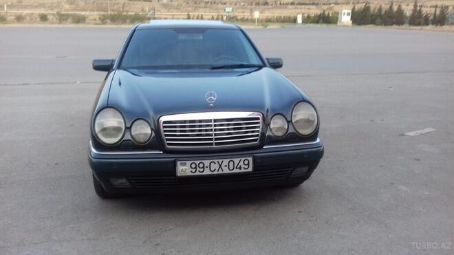 Mercedes E 320 1998, 327,000 km - 3.2 l - Sumqayıt