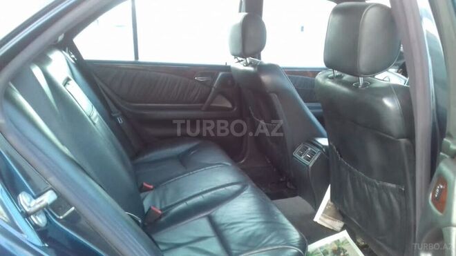 Mercedes E 320 1998, 327,000 km - 3.2 l - Sumqayıt