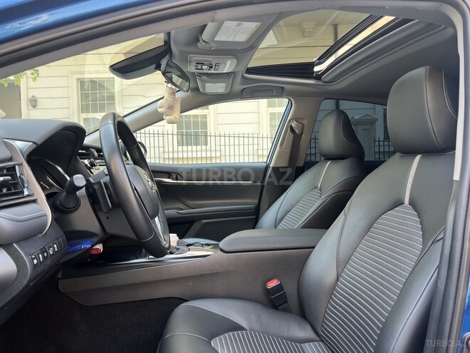 Toyota Camry 2020, 27,608 km - 2.5 l - Bakı