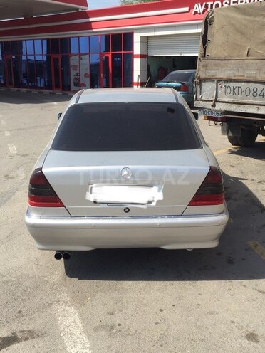 Mercedes C 240 1997, 290,000 km - 2.4 l - Bakı