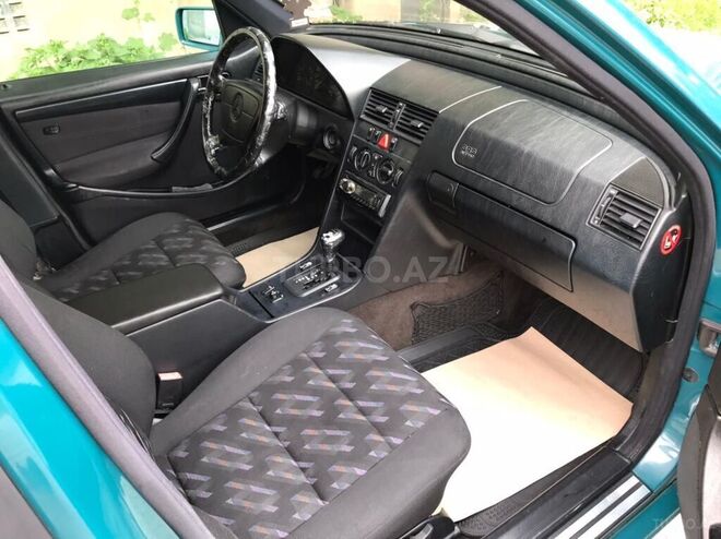 Mercedes C 180 1998, 263,213 km - 1.8 л - Gəncə