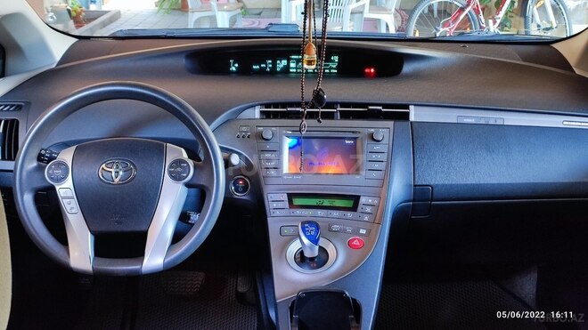 Toyota Prius 2013, 260,000 km - 1.8 l - Bakı