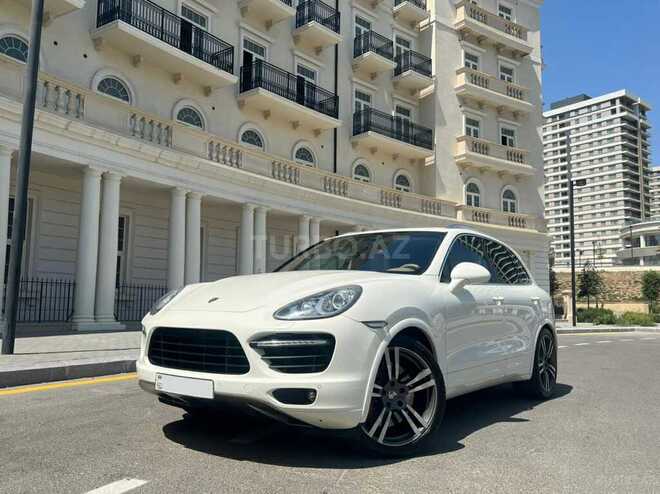 Porsche Cayenne Turbo 2010, 118,000 km - 4.8 l - Bakı