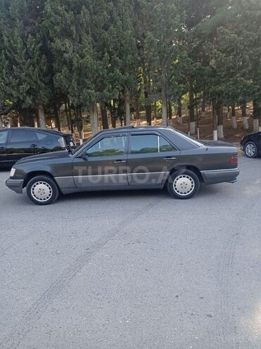 Mercedes 300 D 1993, 505,830 km - 3.0 l - Sumqayıt