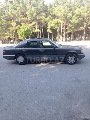 Mercedes 300 D 1993, 505,830 km - 3.0 l - Sumqayıt