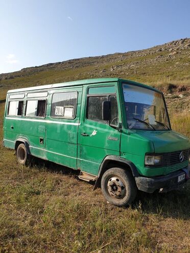 Mercedes 609 D 1993, 555,550 km - 4.0 л - Gəncə