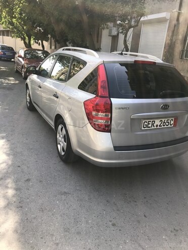 Kia Ceed 2008, 241,000 km - 1.6 l - Bakı