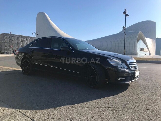 Mercedes E 250 2009, 207,000 km - 2.2 l - Bakı