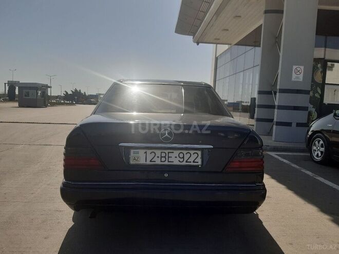Mercedes E 200 1994, 400,000 km - 2.0 l - Biləsuvar