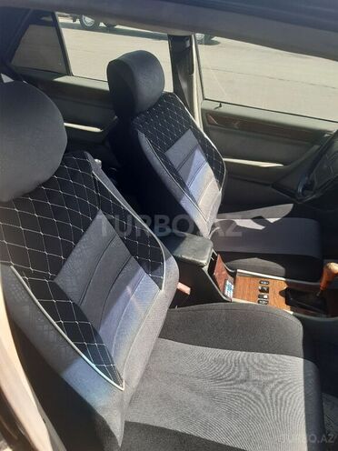 Mercedes E 200 1994, 400,000 km - 2.0 l - Biləsuvar