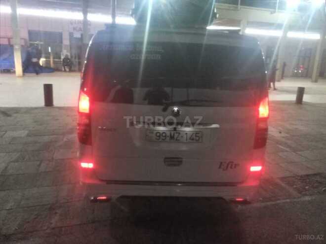 Mercedes Vito 111 2009, 425,325 km - 2.2 l - Zaqatala