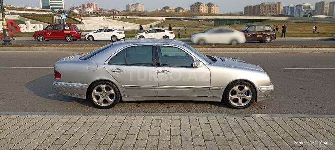 Mercedes E 200 2000, 380,000 km - 2.0 l - Bakı