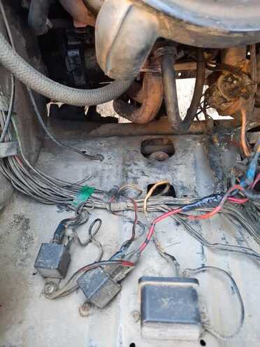LADA (VAZ) 2106 1987, 52,569 km - 1.6 l - Salyan