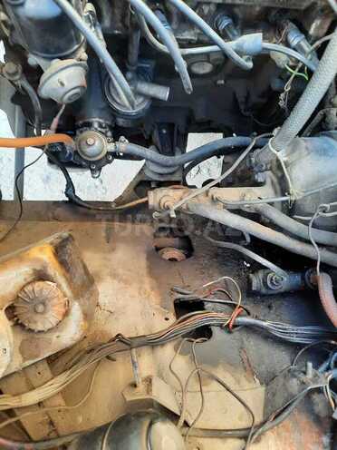 LADA (VAZ) 2106 1987, 52,569 km - 1.6 l - Salyan