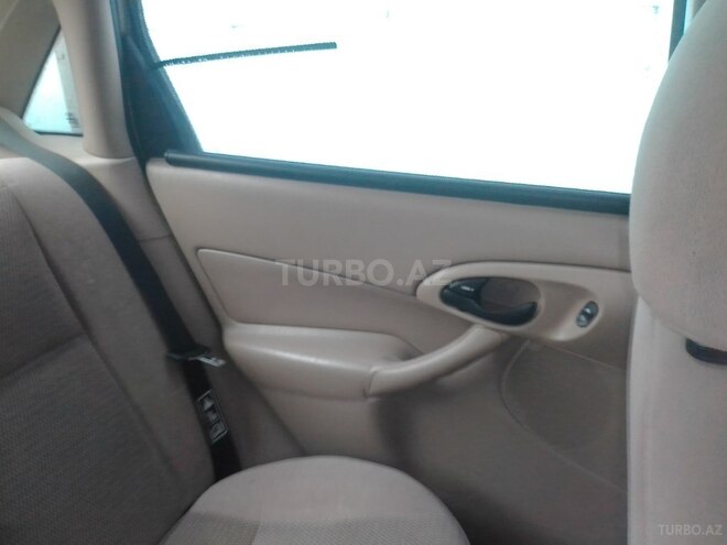 Ford Focus 2002, 300,000 km - 2.0 л - Bakı