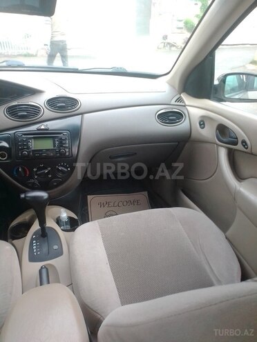 Ford Focus 2002, 300,000 km - 2.0 л - Bakı