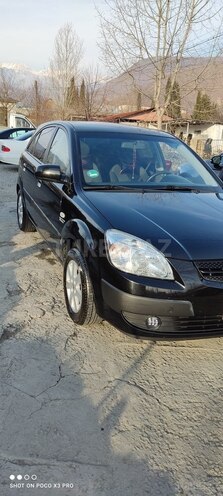 Kia Rio 2007, 211,800 km - 1.4 l - Şəki
