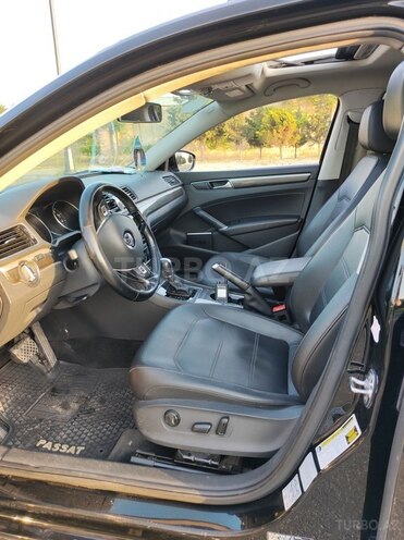 Volkswagen Passat 2016, 142,000 km - 1.8 l - Bakı