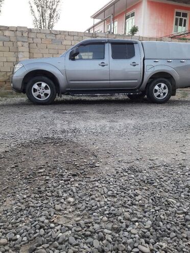 Nissan Navara 2008, 200,000 km - 2.5 l - Bakı