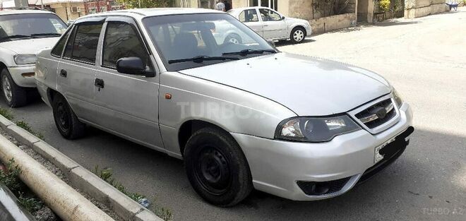 Daewoo Nexia 2011, 500,000 km - 1.5 l - Bakı