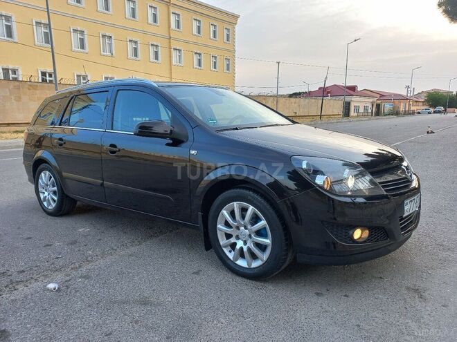 Opel Astra 2008, 168,000 km - 1.4 l - Bakı