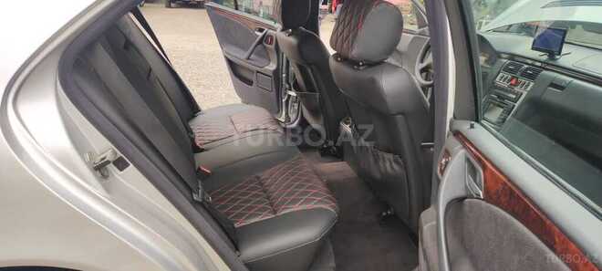 Mercedes E 270 2001, 268,000 km - 2.7 l - Bərdə