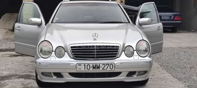 Mercedes E 270 2001, 268,000 km - 2.7 l - Bərdə