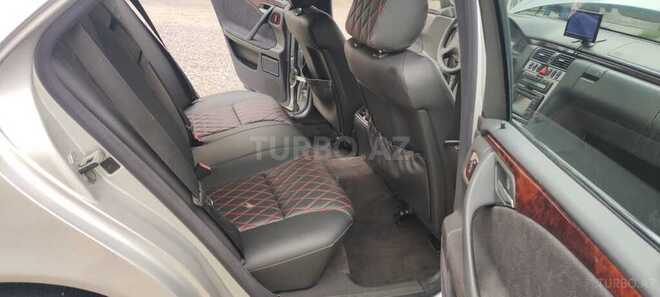 Mercedes E 270 2001, 268,000 km - 2.7 l - Bərdə