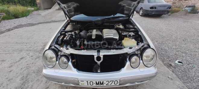 Mercedes E 270 2001, 268,000 km - 2.7 l - Bərdə