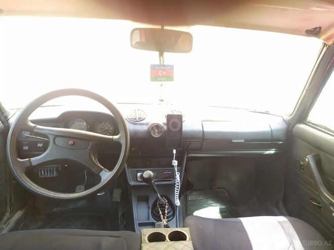 LADA (VAZ) 2106 1981, 30,000 km - 1.6 l - Bakı